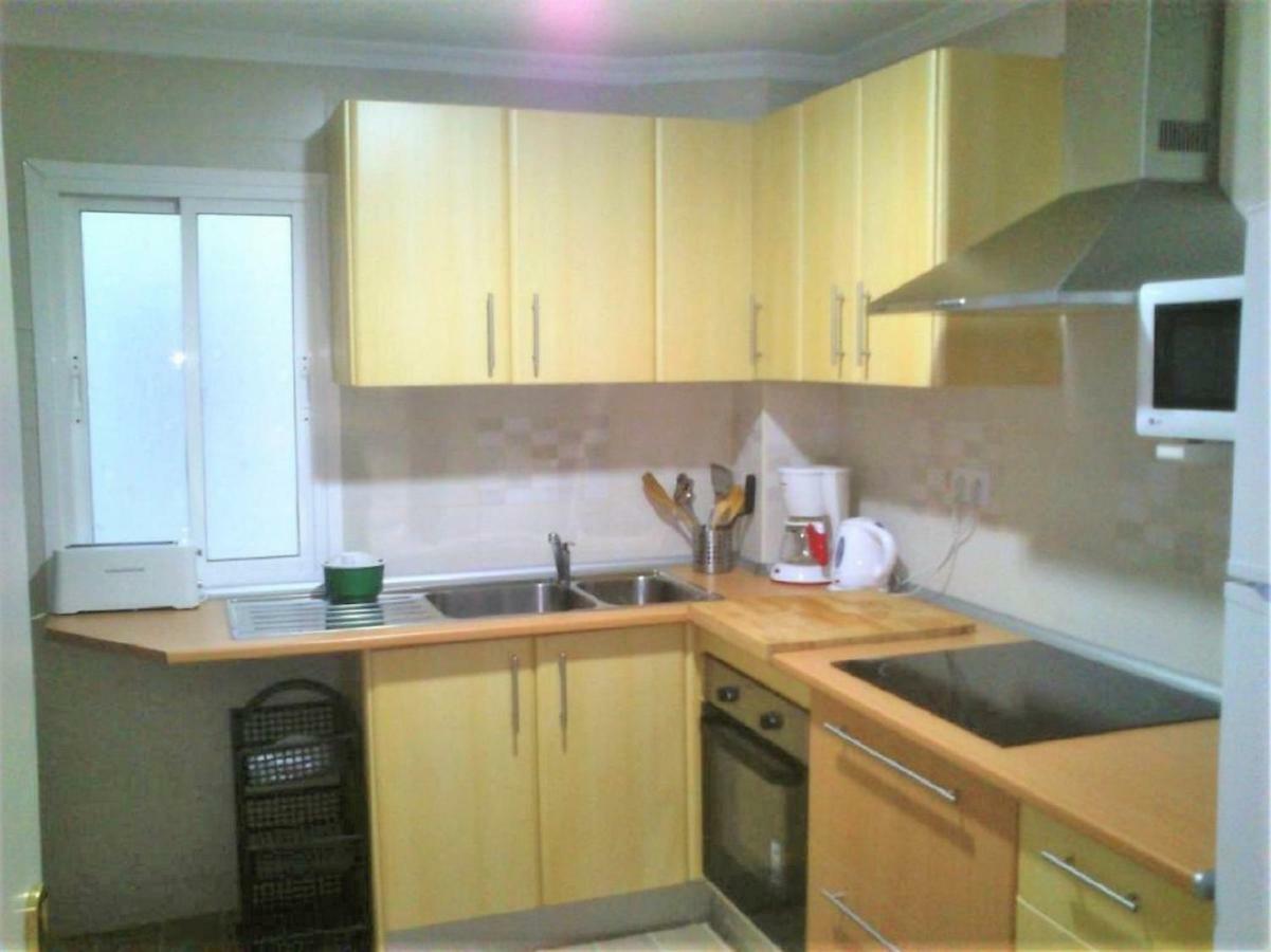 Perla 2 Paseo Maritimo Apartment ฟูเอนฮิโรลา ภายนอก รูปภาพ